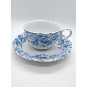 Washington’s plantation toile Mount Vernon, blue &  white floral teacup & saucer
